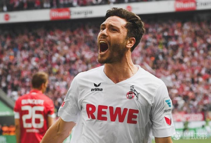 乐动体育入口-傲赴沙尔克球场