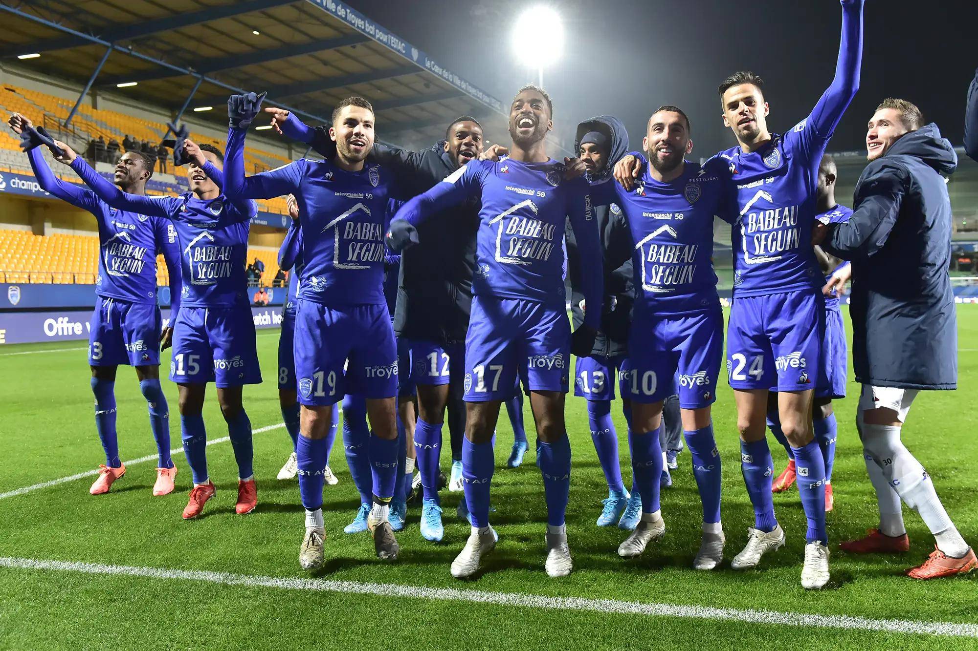 乐动体育入口-索肖是谁